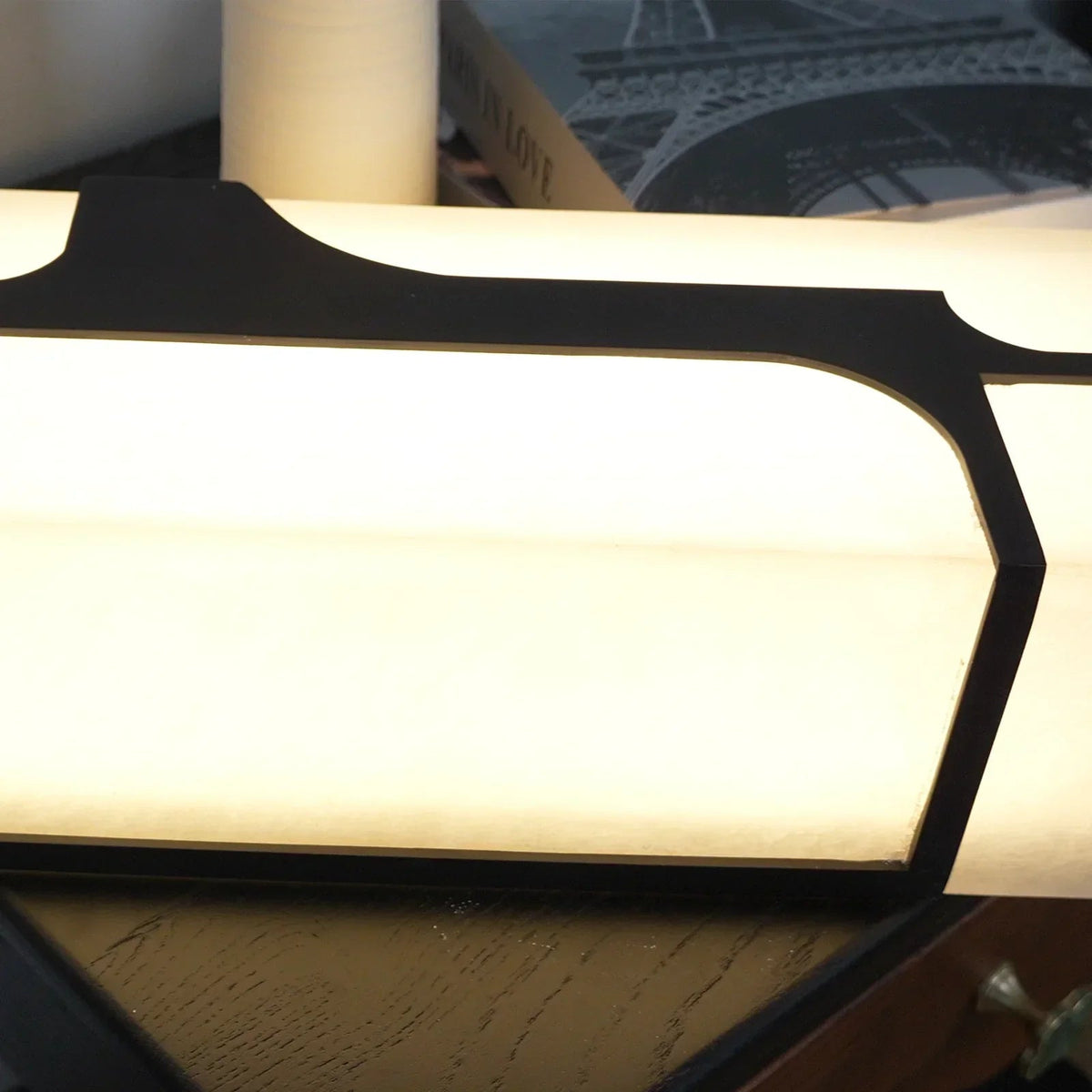 Alabaster Ariel Wall Lamp