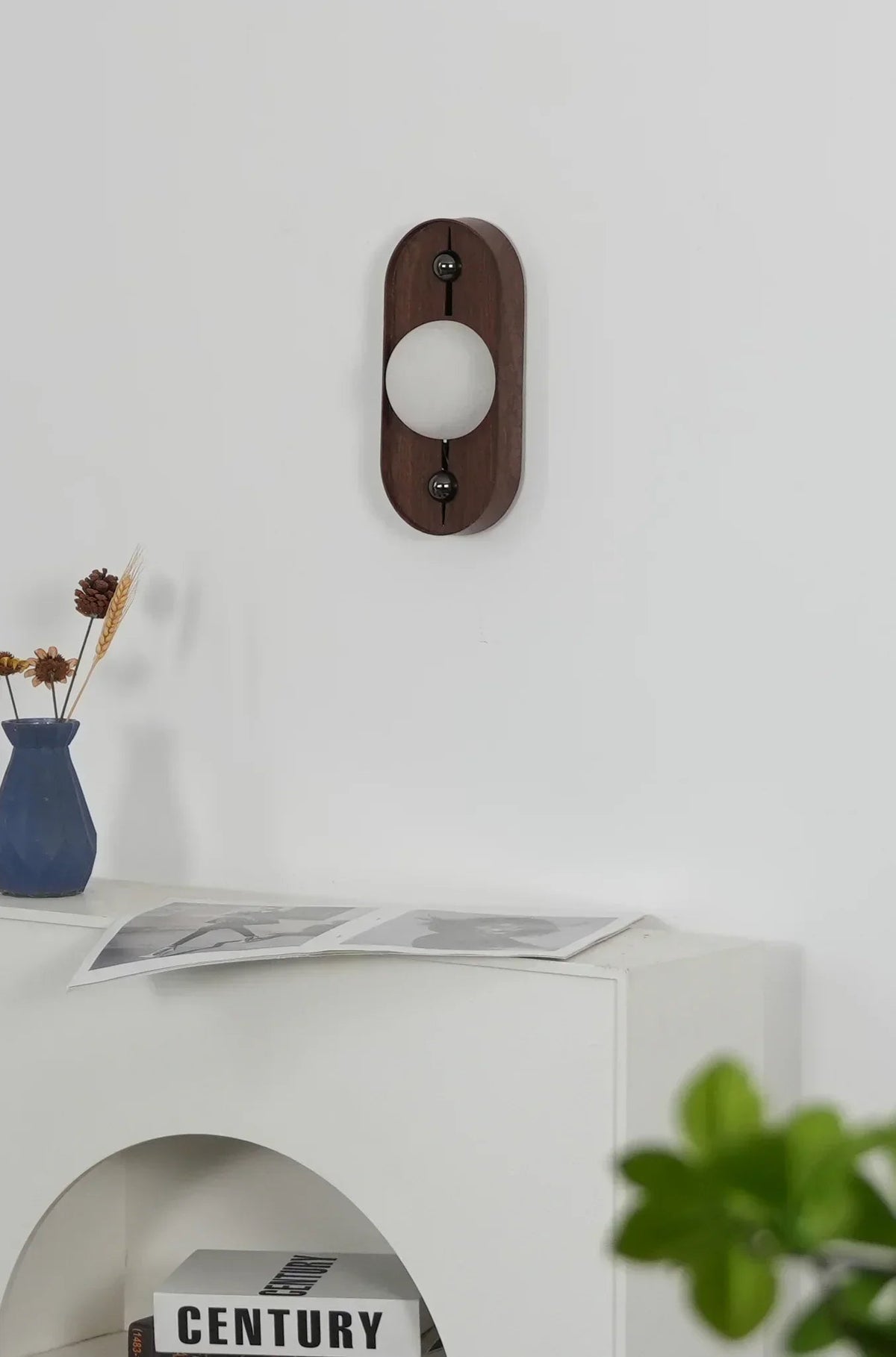 Alabaster Bezel Wall Lamp