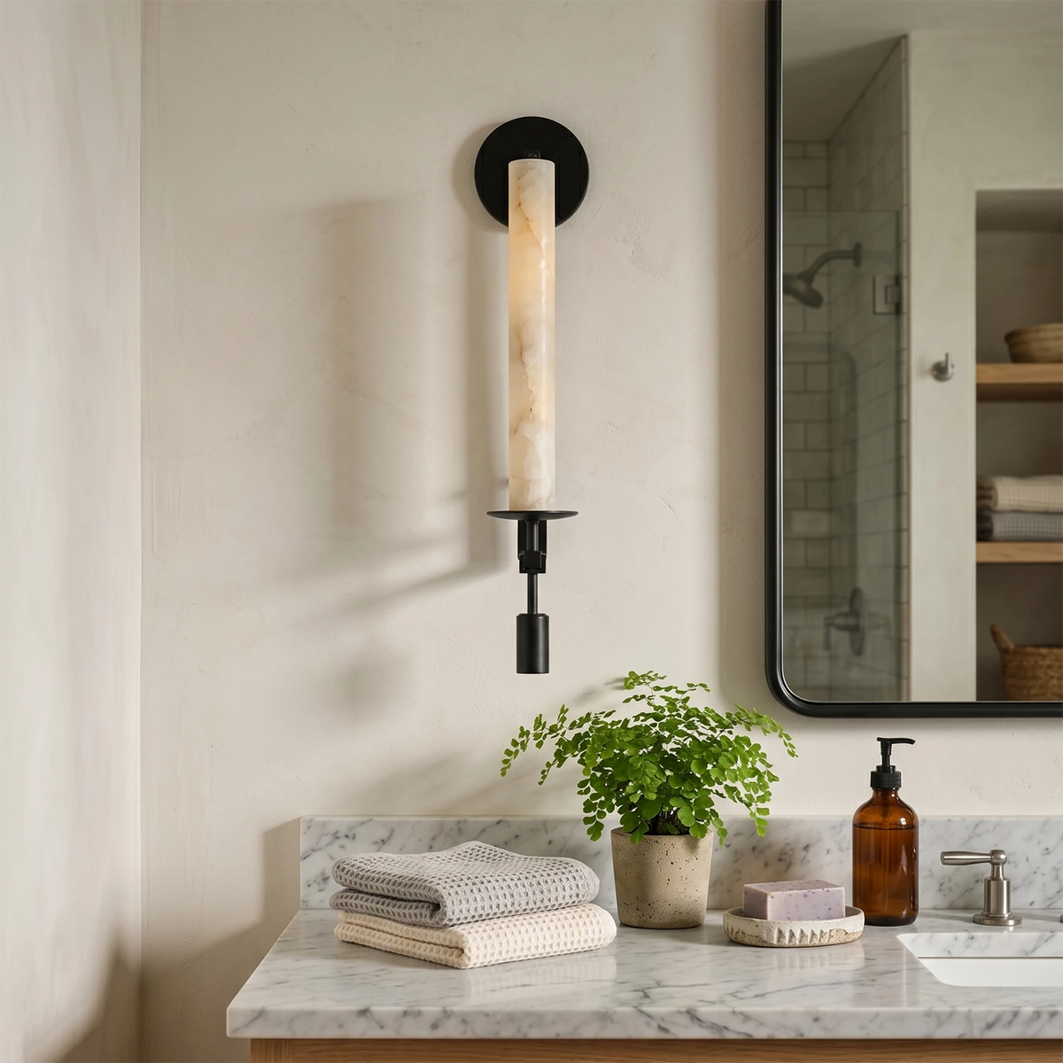 Alabaster Fontanelle Candlestick Wall Lamp