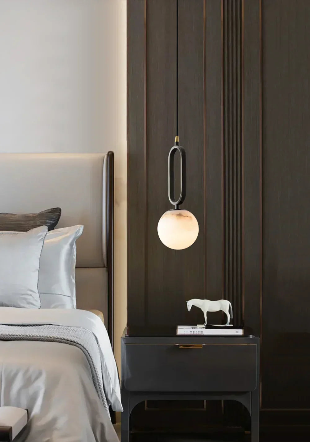 Alabaster Oval Ring Pendant Lamp