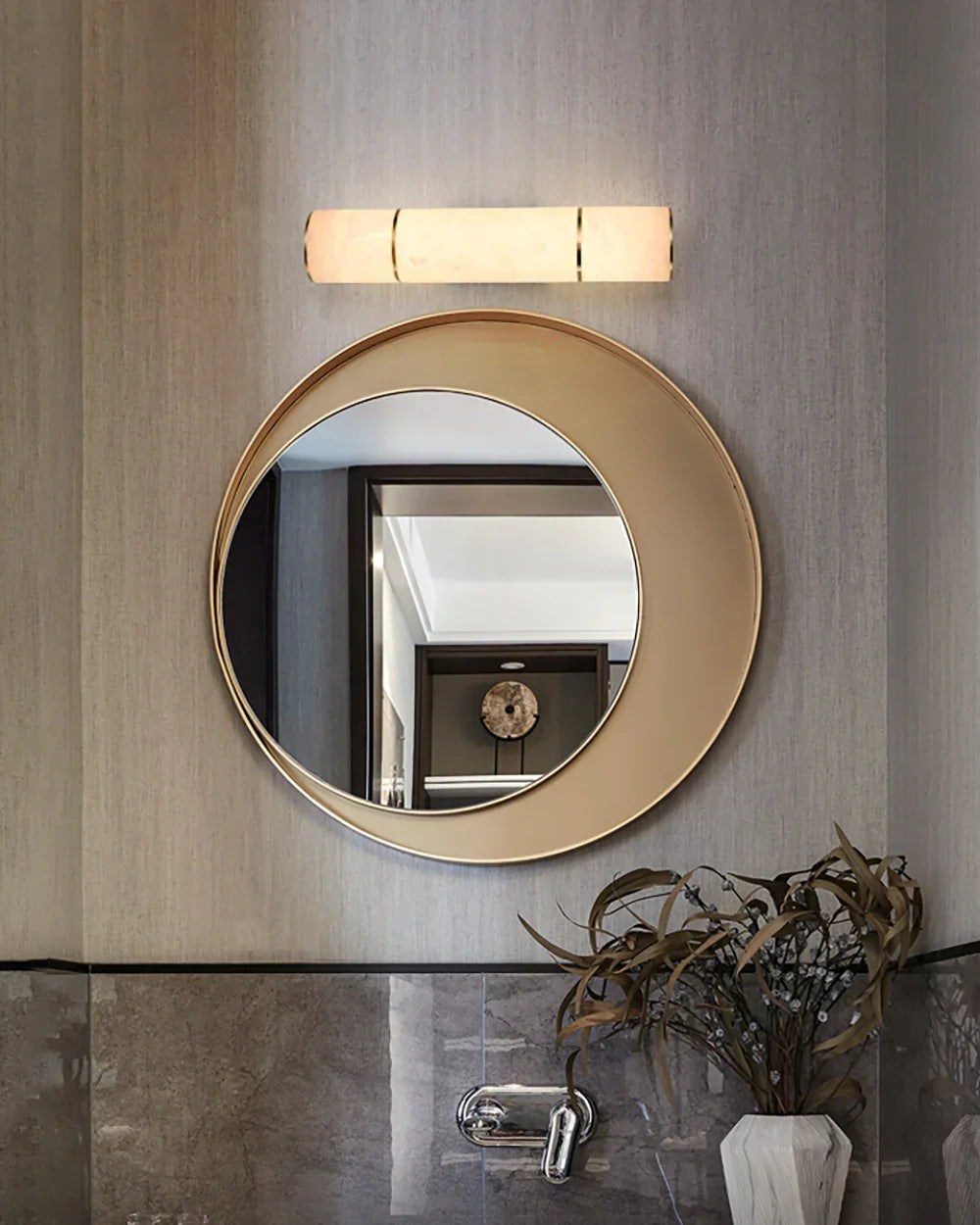 Creative Alabaster Cylindrical Wall Lamp