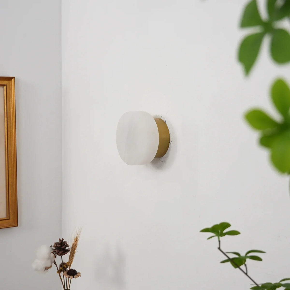 Domino A Cylindrical Alabaster Wall Light