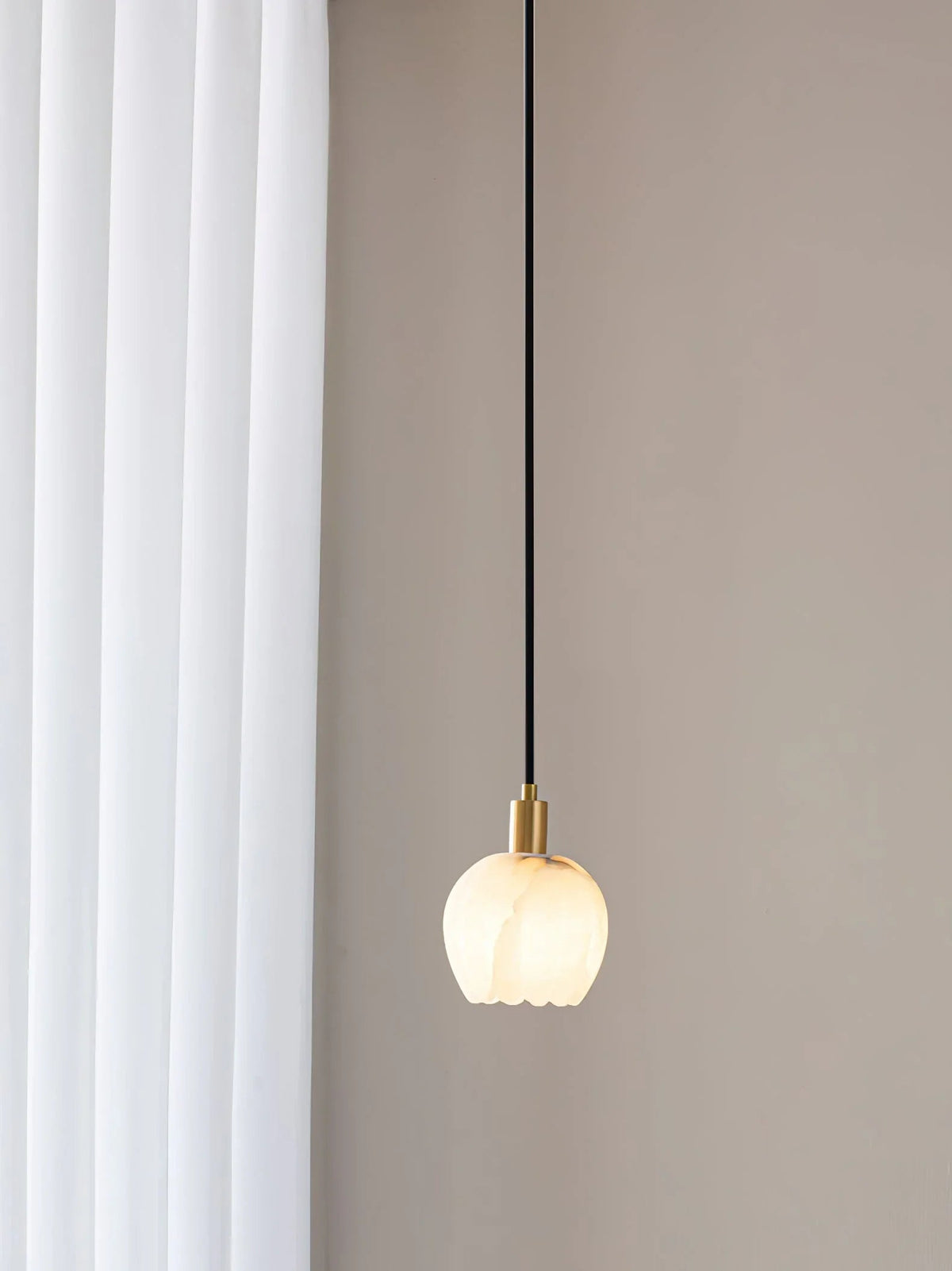 Flower Alabaster Pendant Light