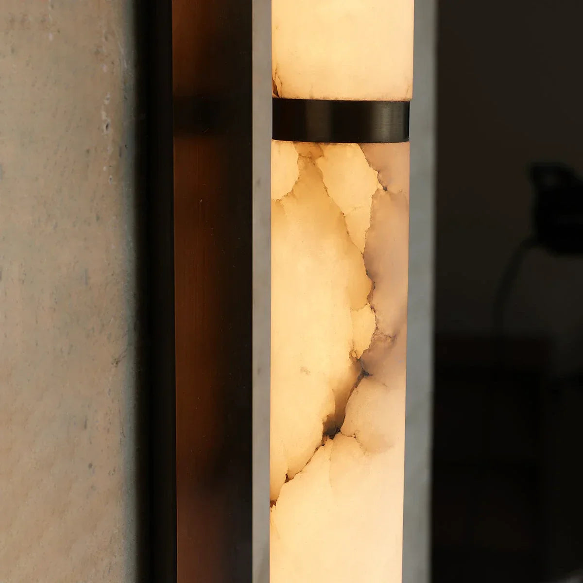 Geo Columnar Linear Alabaster Wall Sconce