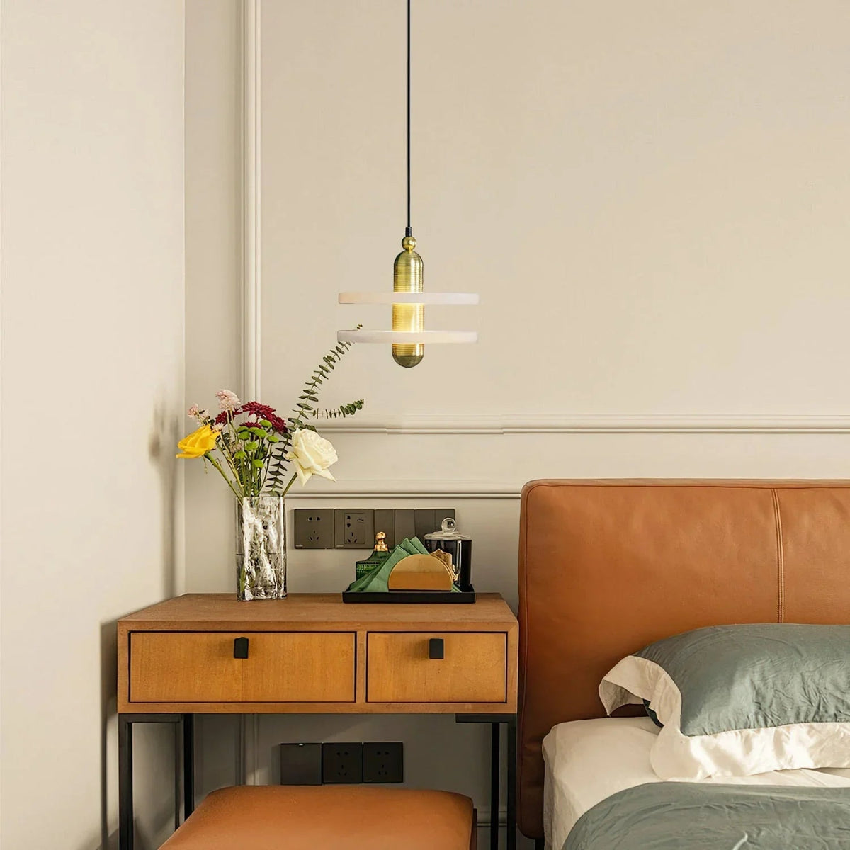 Lupa AlabasterPendant Lamp