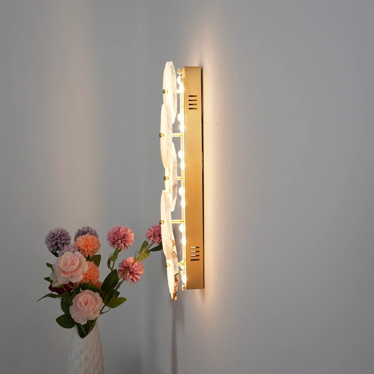 Petra Alabaster Wall Lamp