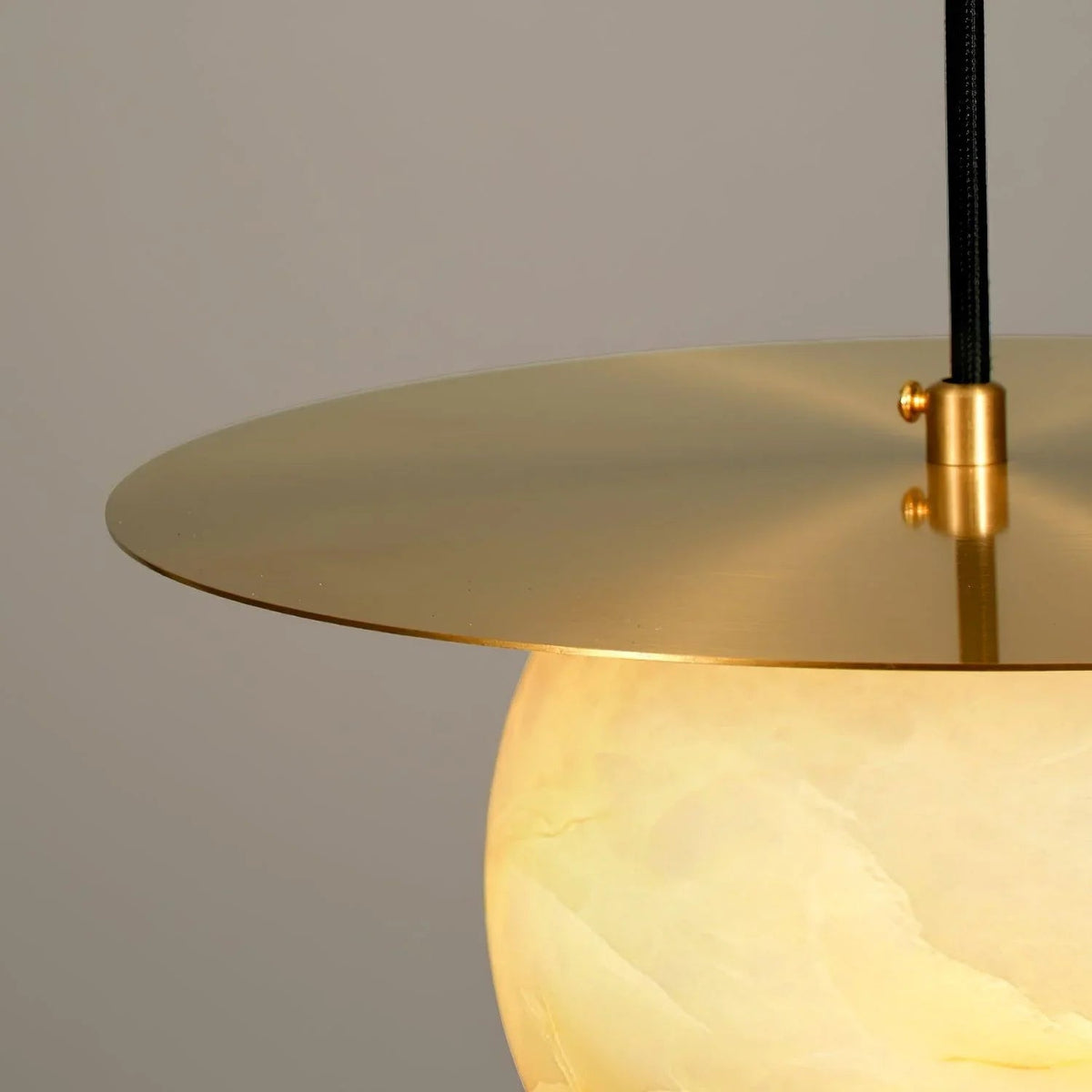 Alabaster Borra Pendant Light