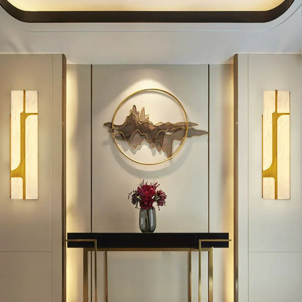 Alabaster Ariel Wall Lamp