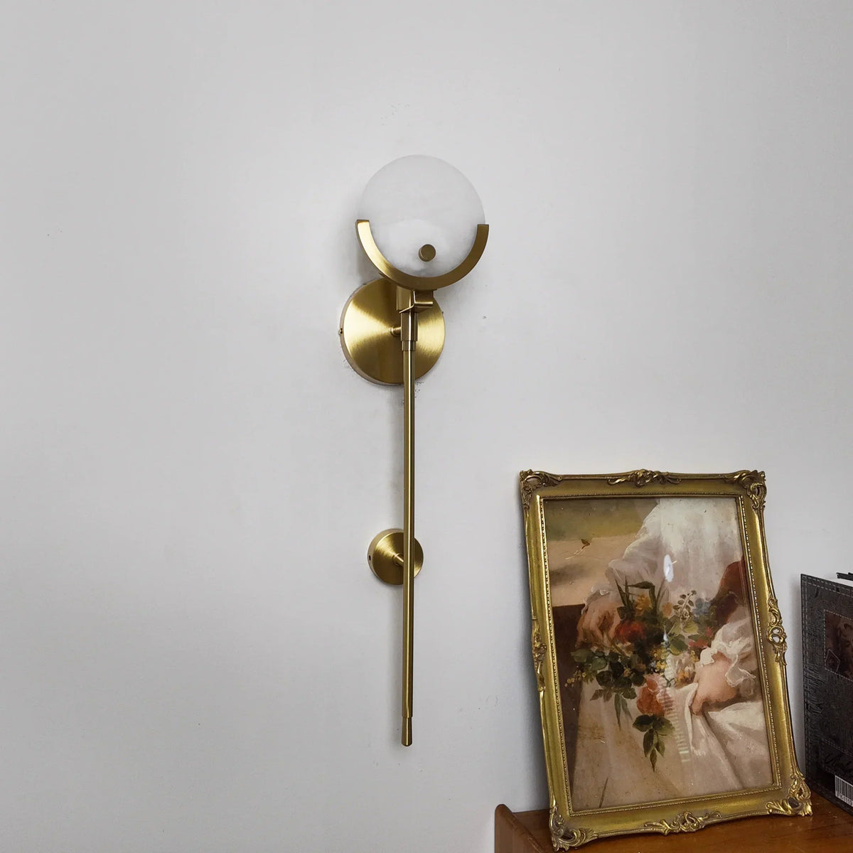 Alabaster Ava Brass Wall Lamp