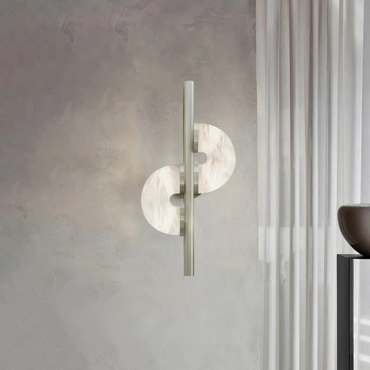 Alabaster Dolly Wall Lamp