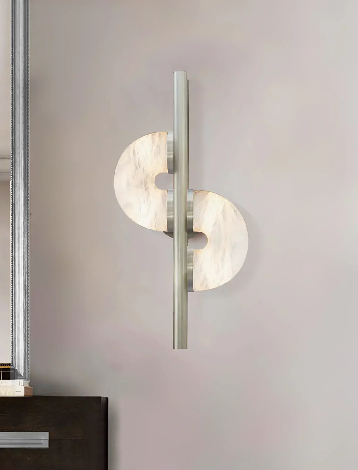 Alabaster Dolly Wall Lamp