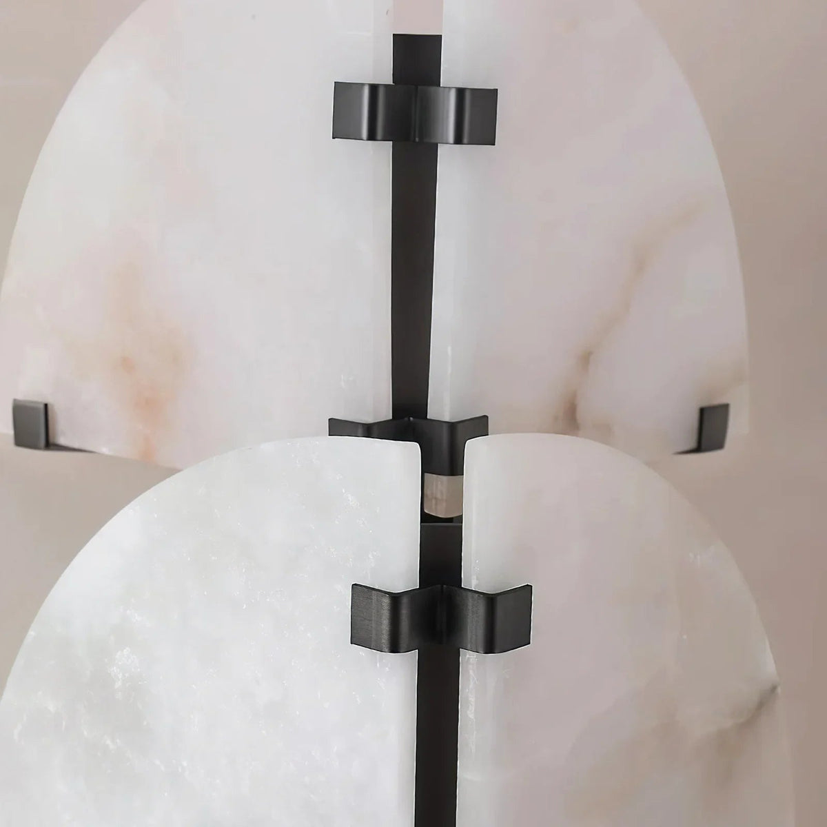 Alabaster Dione Wall Light