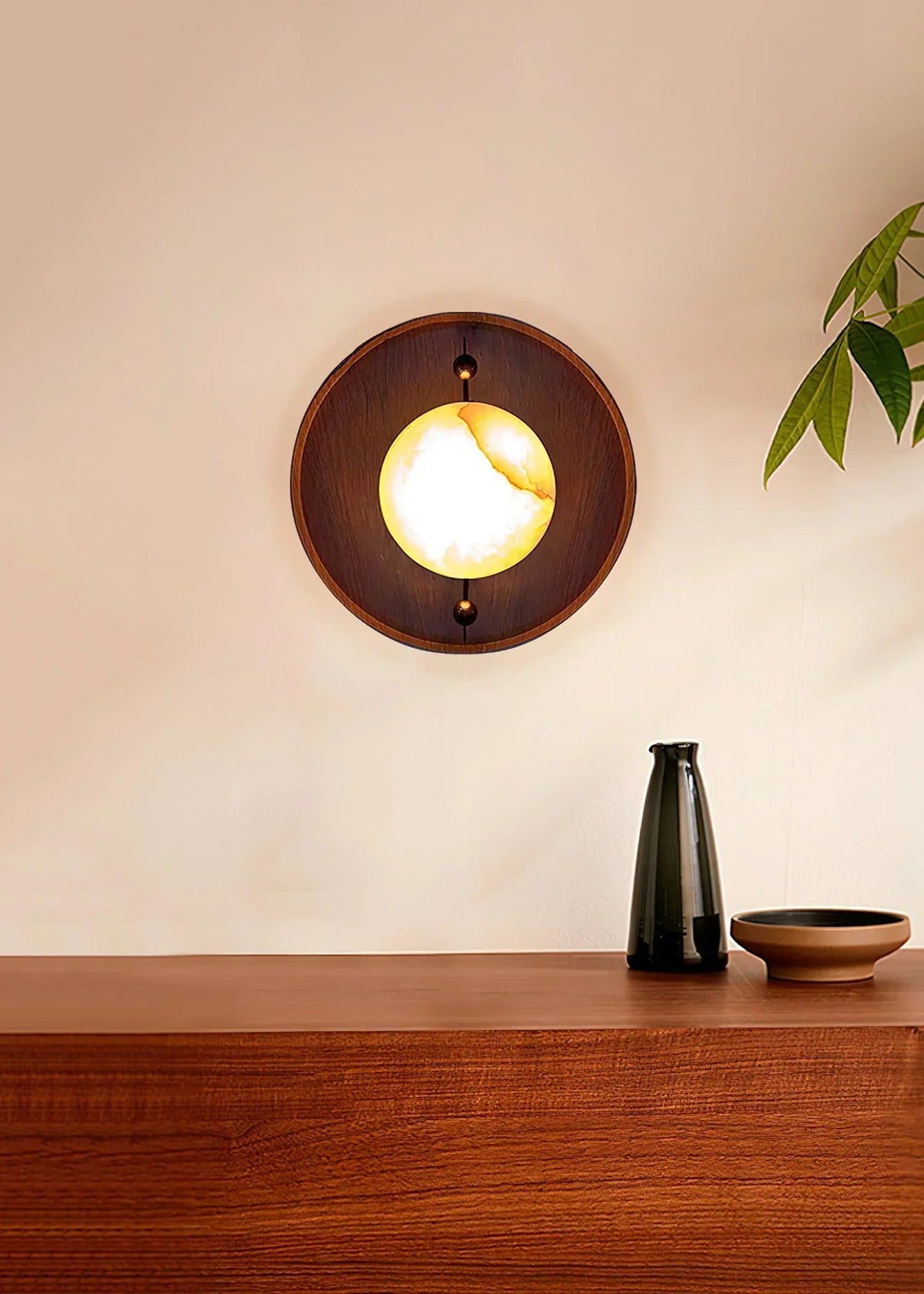 Alabaster Odis Spherical Wall Lamp