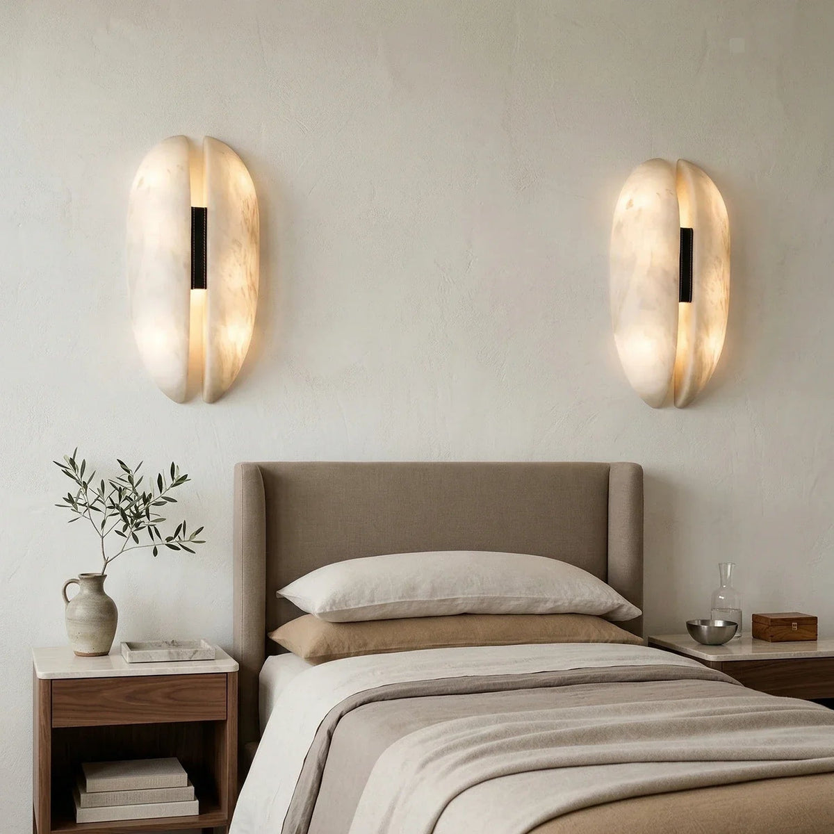 Capsule Alabaster Veil Leather Wall Light