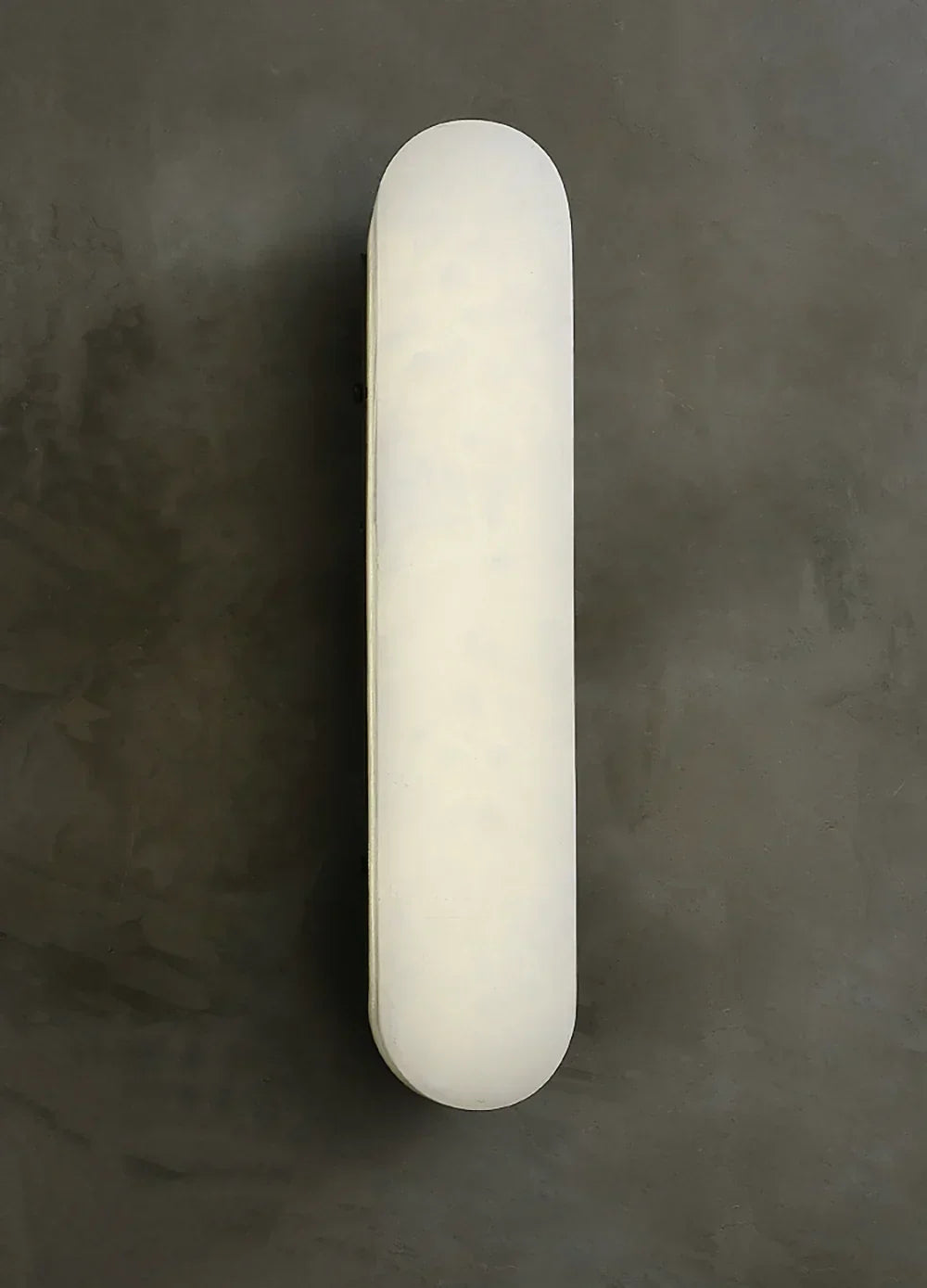Luxury Alabaster Vertical Wall Lamp