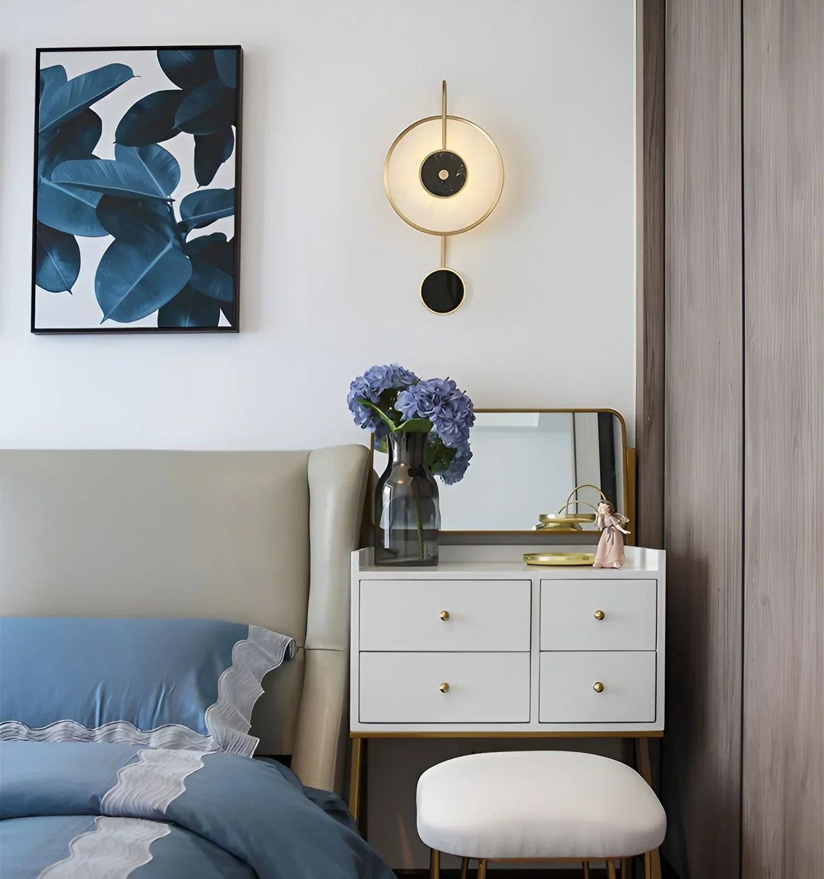 Modern Kandy Alabaster Wall Lamp