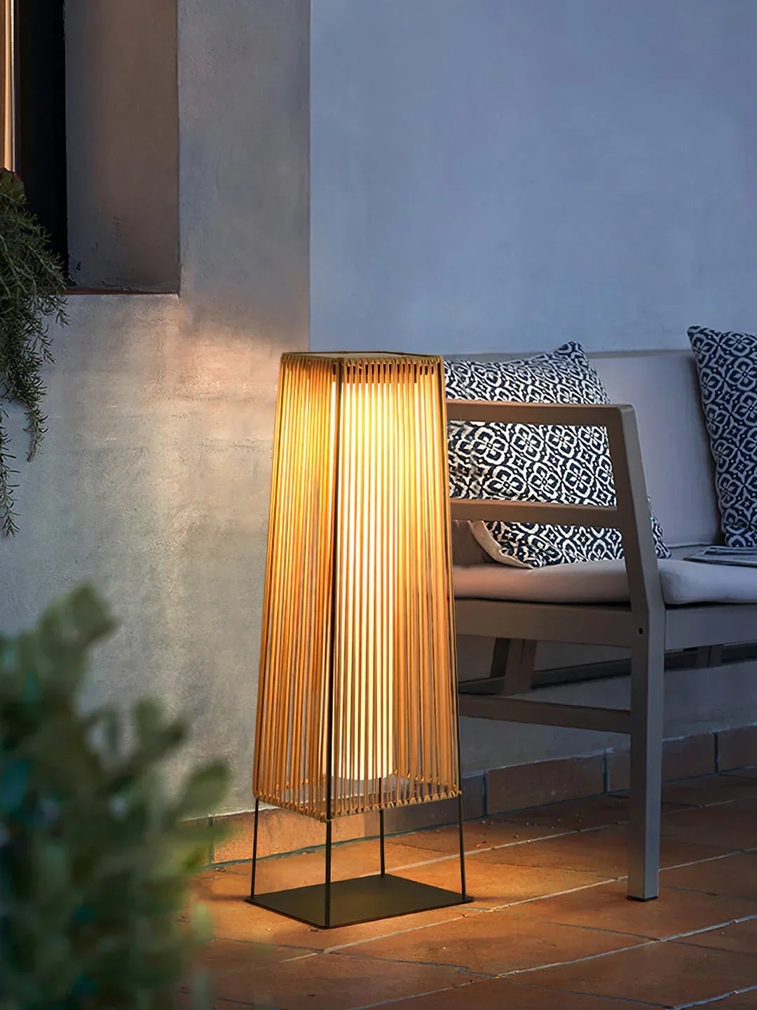 Modern Plastic Rattan Outdoor Post Floor Lamp