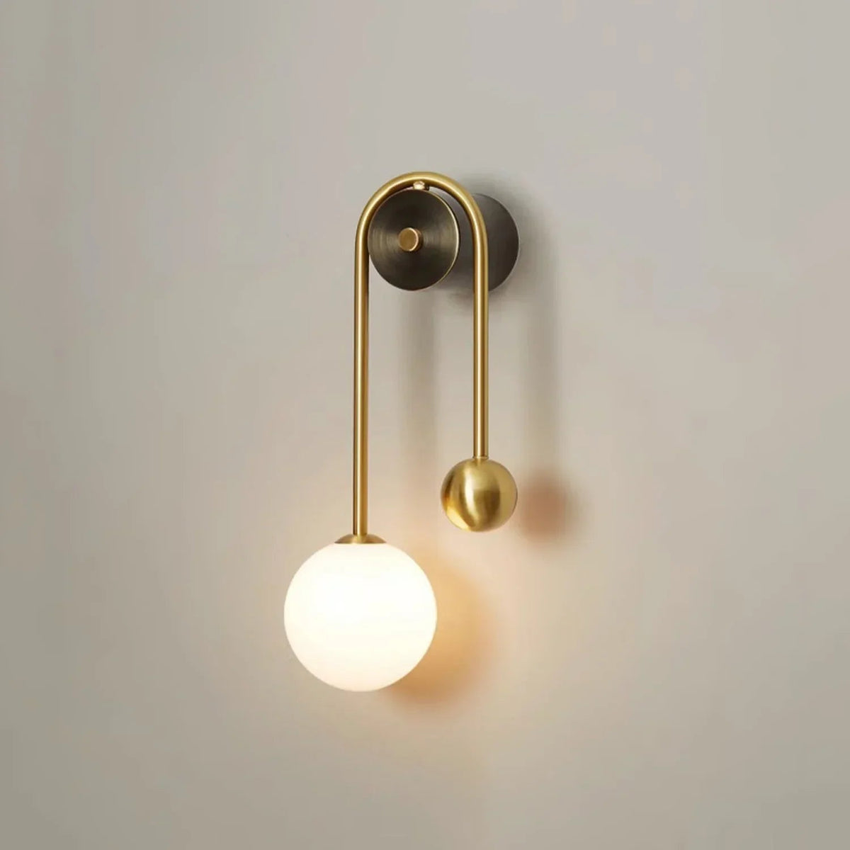 Spherical Light Luxury Wall Lamp