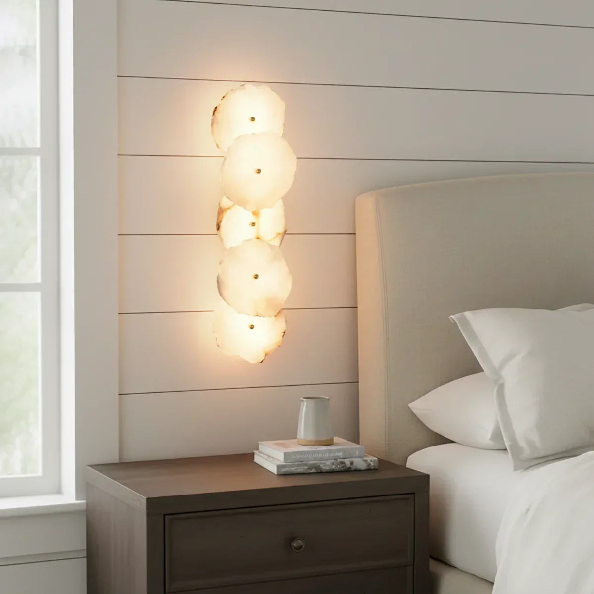 Petra Alabaster Wall Lamp