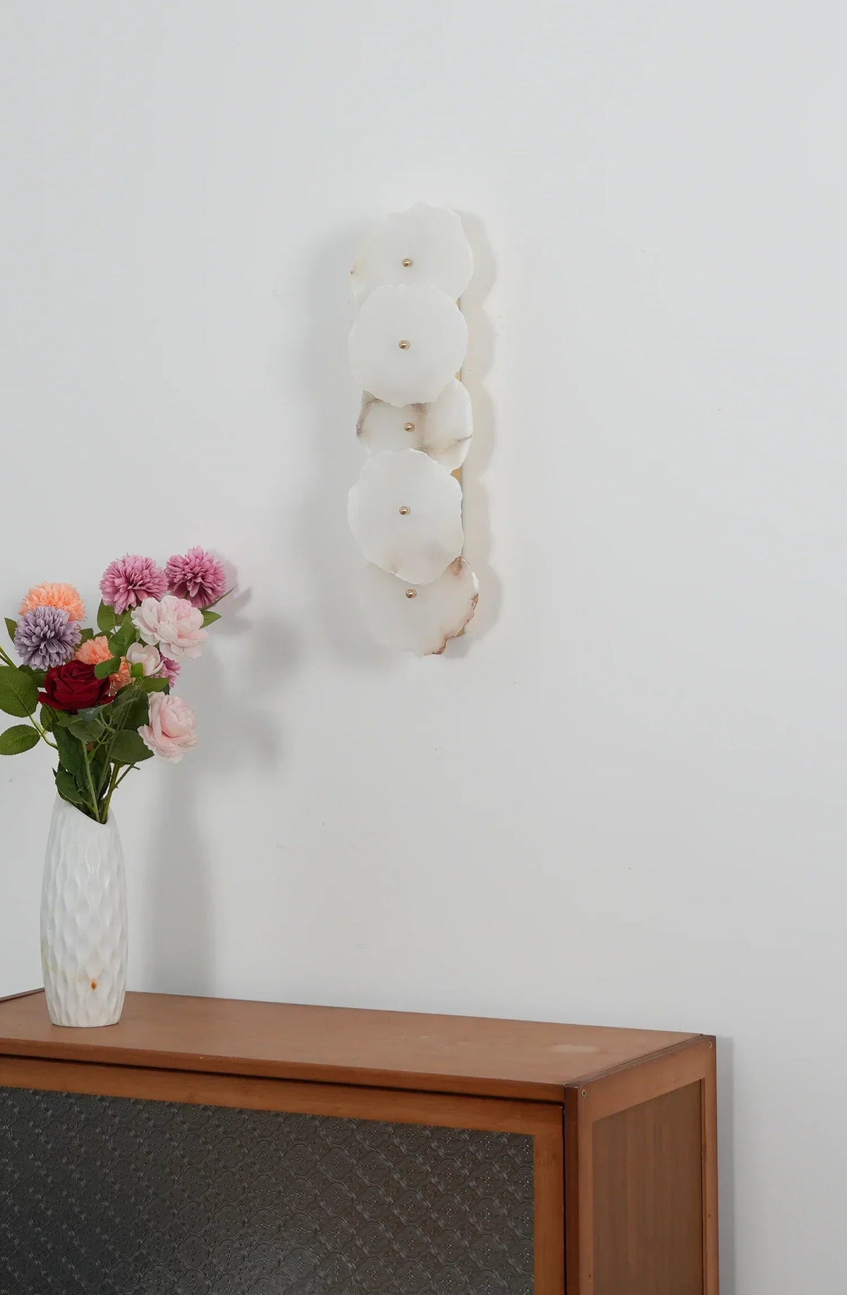 Petra Alabaster Wall Lamp